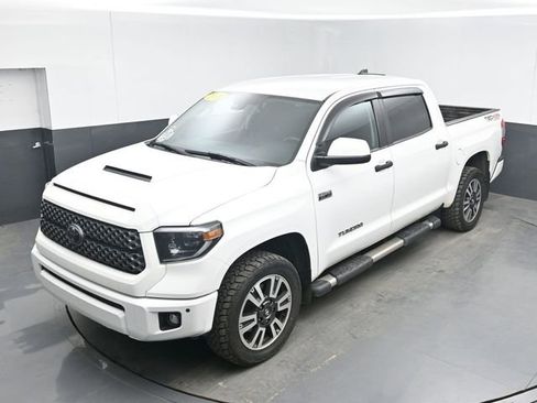 Used 2020 Toyota Tundra SR5 w/ TRD Sport Package AWD/4WD image 33