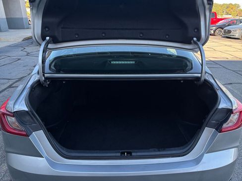 Used 2025 Toyota Camry LE image 30