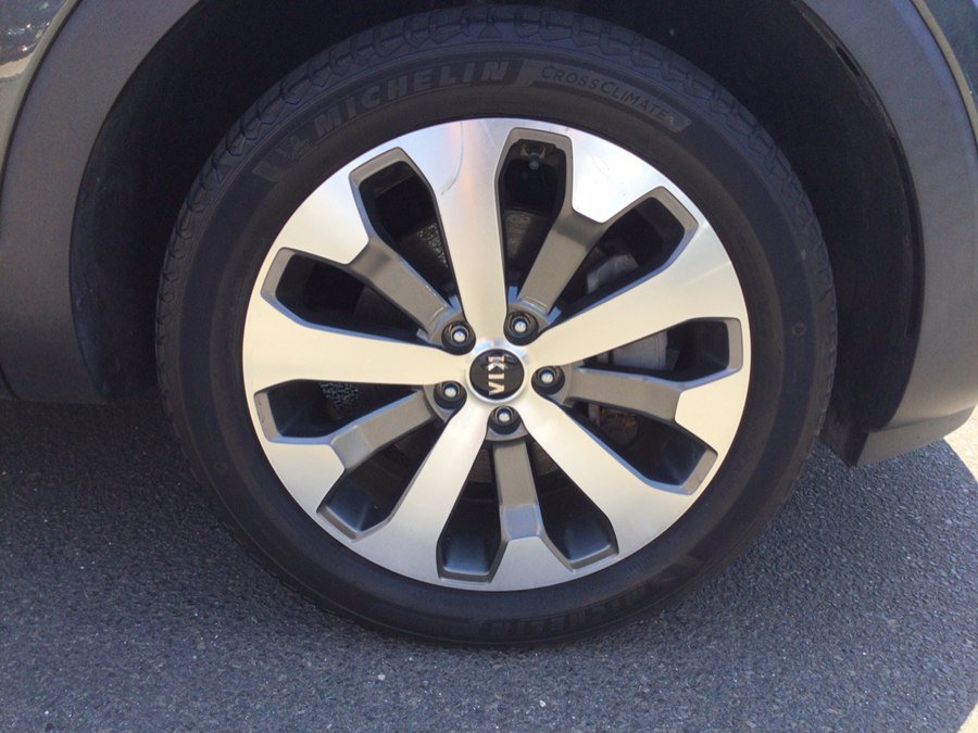 Used 2021 Kia Telluride S AWD/4WD image 51