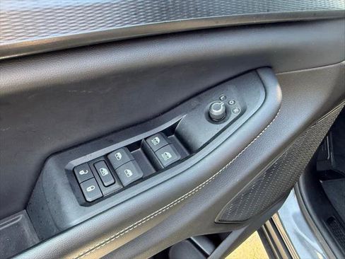 Certified 2024 Jeep Grand Cherokee Altitude AWD/4WD image 11