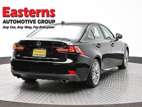 Used 2016 Lexus IS 300 AWD w/ Navigation System Package image 5