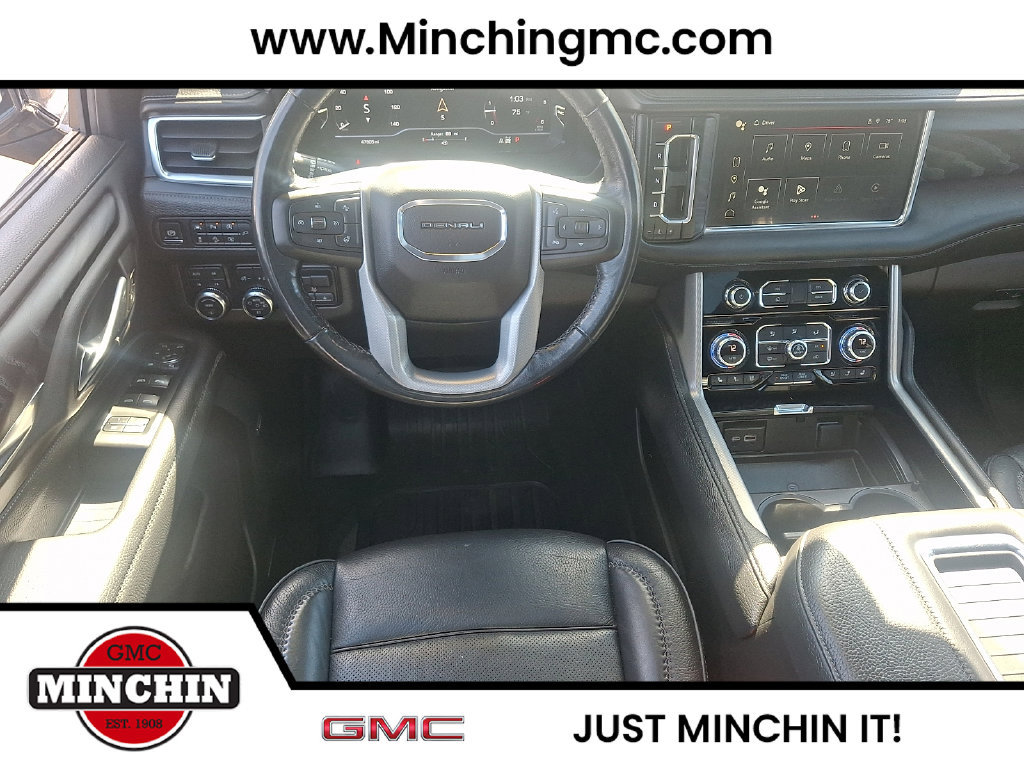 Used 2022 GMC Yukon XL Denali w/ Denali Premium Package AWD/4WD image 13