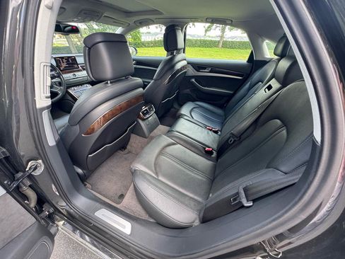 Used 2011 Audi A8 4.2 AWD/4WD image 14