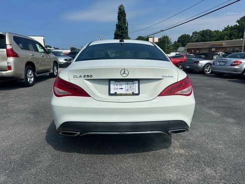 Used 2018 Mercedes-Benz CLA 250 4MATIC image 4