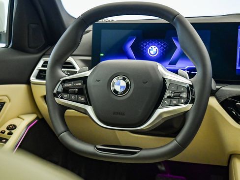 Used 2025 BMW 330i Sedan w/ Convenience Package image 14