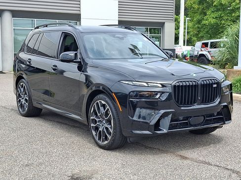 Used 2025 BMW X7 M60i w/ Executive Package AWD/4WD image 2