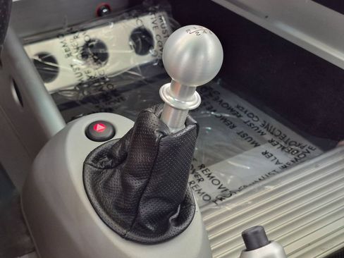 Used 2005 Lotus Elise RWD image 21