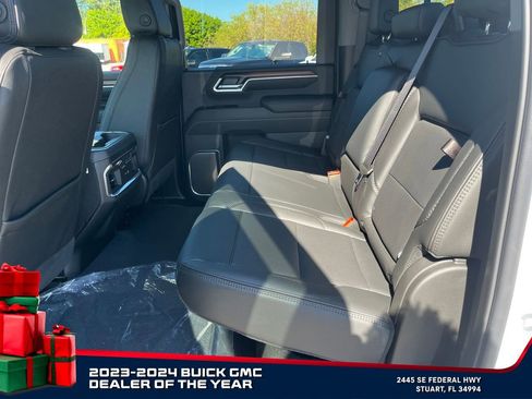 New 2026 GMC Sierra 2500 Denali w/ Denali Reserve Package image 11