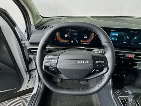 New 2026 Kia Sportage LX AWD/4WD image 14