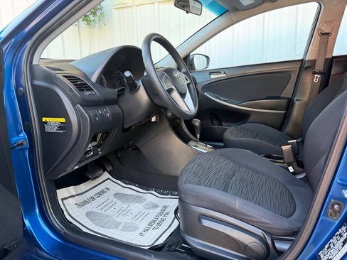 Used 2015 Hyundai Accent GS FWD image 11