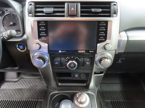 Used 2024 Toyota 4Runner SR5 Premium w/ Moonroof Package AWD/4WD image 16