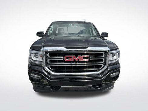 Used 2018 GMC Sierra 1500 SLE w/ SLE Value Package AWD/4WD image 2
