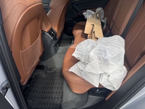 Certified 2023 Audi Q5 e Premium Plus w/ Premium Plus Package AWD/4WD image 7