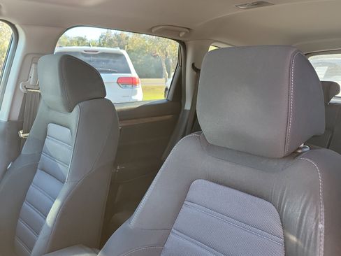 Used 2018 Honda CR-V EX image 25