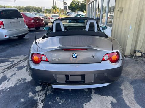 Used 2003 BMW Z4 2.5i RWD image 6