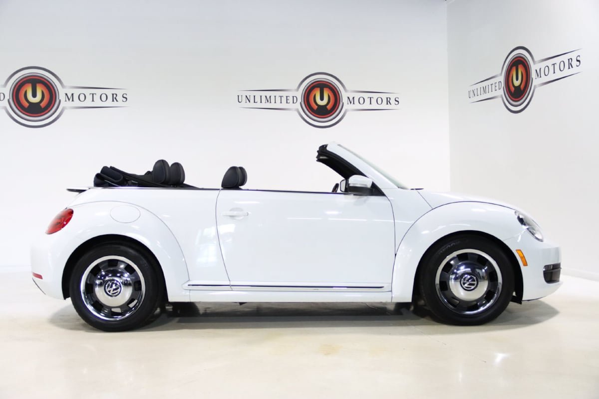 Used 2016 Volkswagen Beetle 1.8T Denim FWD image 30