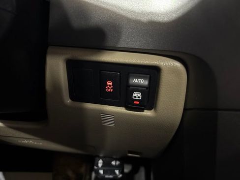Used 2015 Toyota Sequoia Platinum AWD/4WD image 14