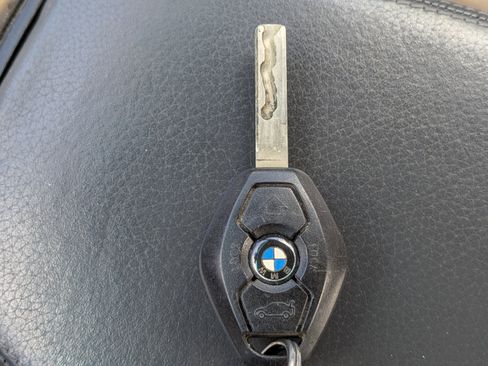 Used 2005 BMW 645Ci Convertible image 31