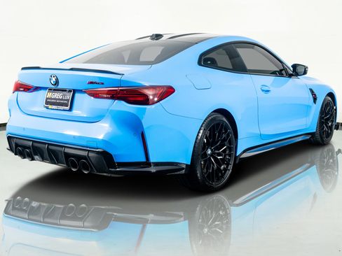 Used 2025 BMW M4 CS image 10