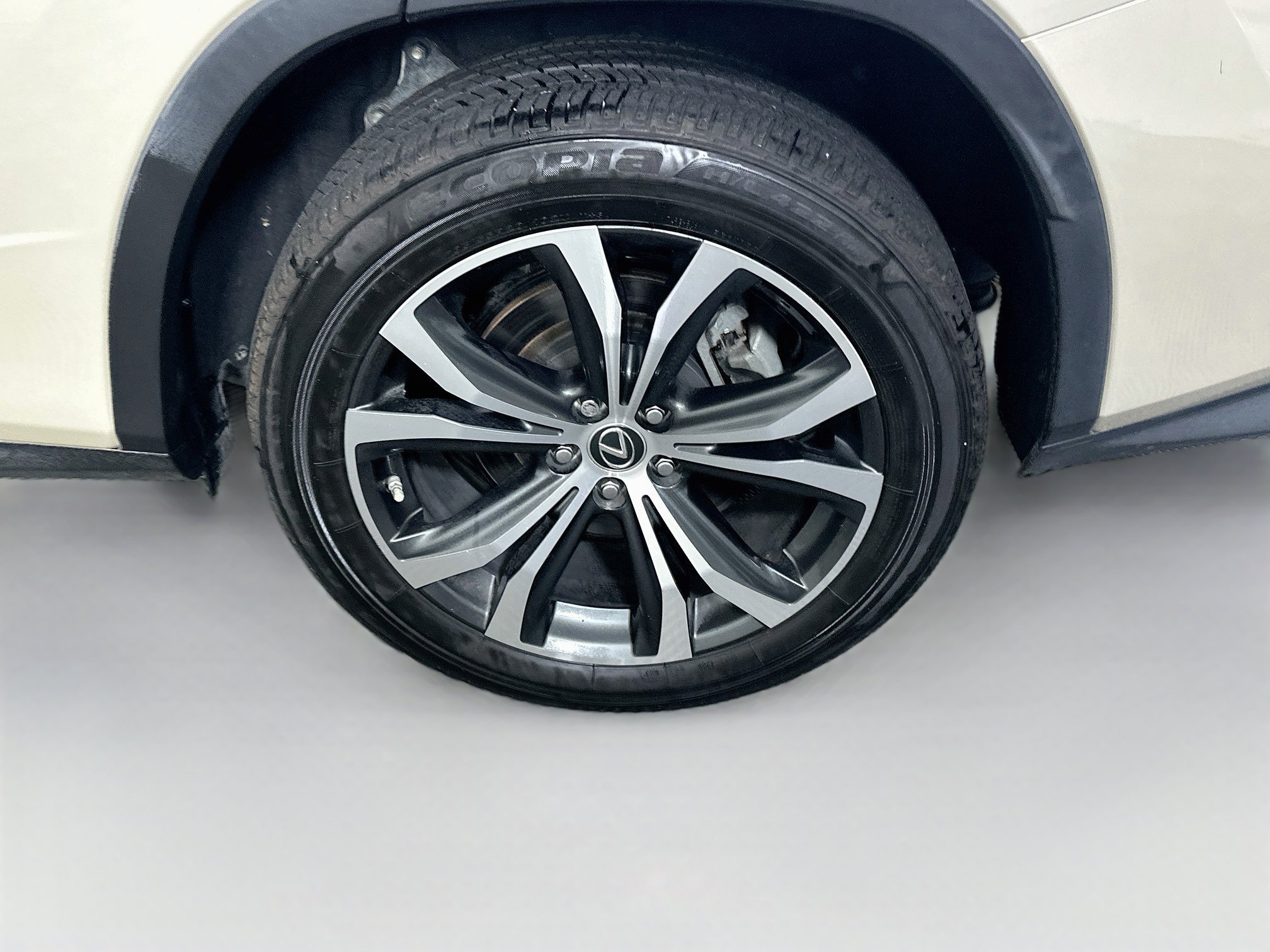 Used 2018 Lexus RX 350 FWD w/ Premium Package image 11