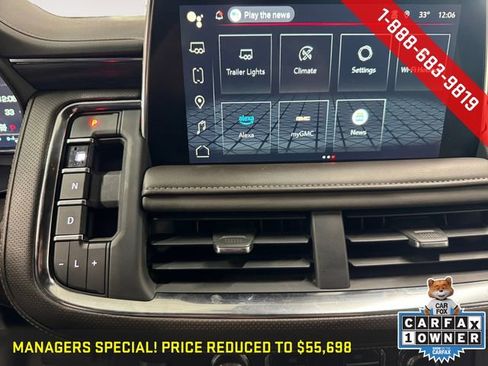 Used 2023 GMC Yukon XL SLT w/ SLT Premium Package image 5