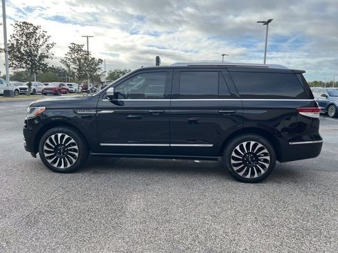 Used 2023 Lincoln Navigator Black Label image 4