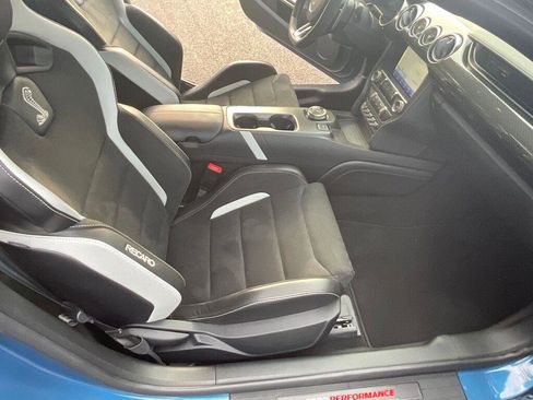 Used 2020 Ford Mustang Shelby GT500 w/ Carbon Fiber Track Pack image 17