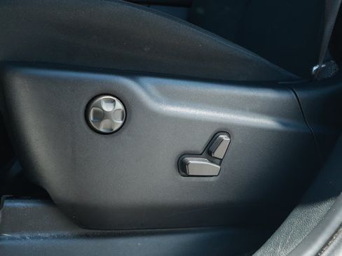 Certified 2025 Dodge Durango GT RWD image 23