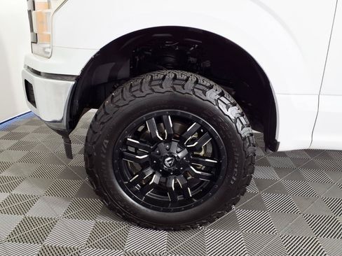 Used 2019 Ford F150 XLT w/ Equipment Group 301A Mid AWD/4WD image 7