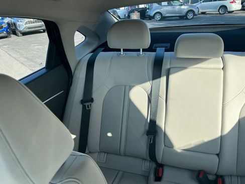 Used 2025 Hyundai Sonata SEL FWD image 40