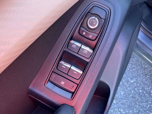 Used 2019 Subaru Ascent 8-Passenger image 17