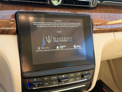 Used 2017 Maserati Quattroporte S RWD image 19