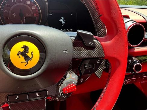 Used 2022 Ferrari 812 Competizione RWD image 12