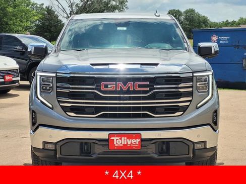 New 2026 GMC Sierra 1500 SLT AWD/4WD image 3