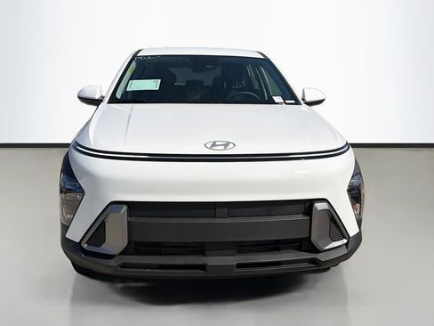 New 2026 Hyundai Kona SE image 8