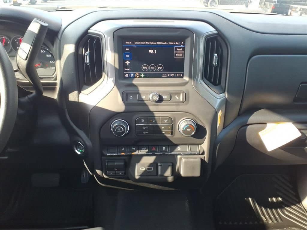 New 2026 Chevrolet Silverado 2500 Custom w/ Custom Value Package AWD/4WD image 23