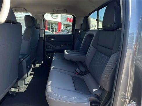 New 2025 Nissan Frontier SV w/ Tow Package image 16