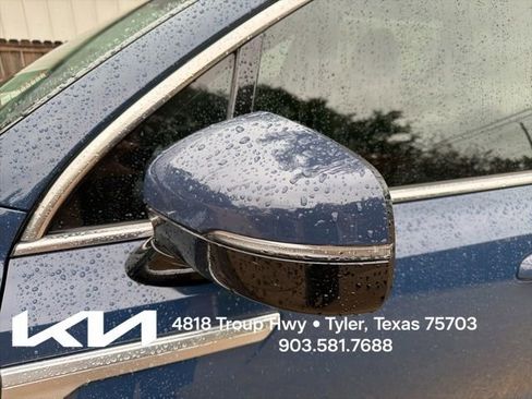 Certified 2024 Kia Sorento S FWD image 5