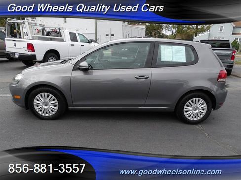 Used 2012 Volkswagen Golf 2-Door image 8