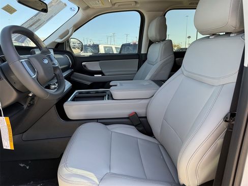 New 2025 Ford Expedition Max Active image 43