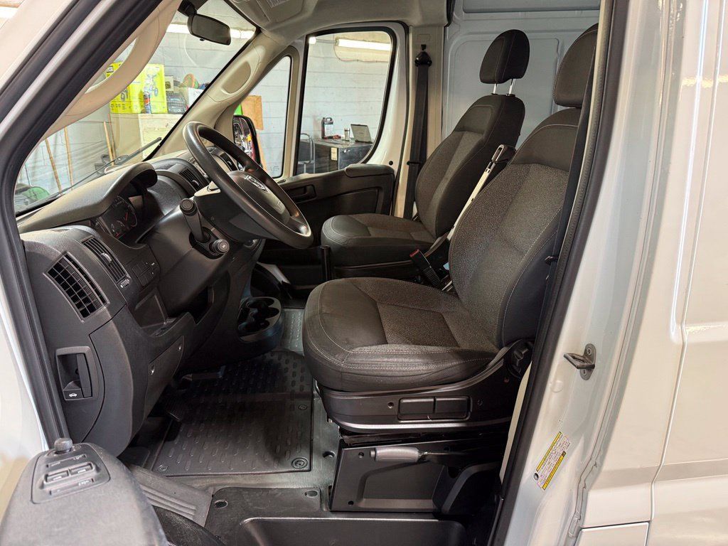 Used 2020 RAM ProMaster 2500 FWD image 21
