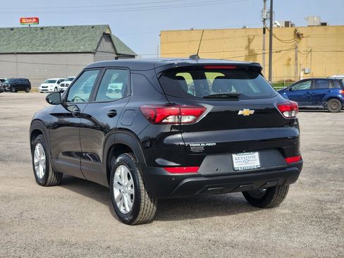 Used 2022 Chevrolet TrailBlazer LS image 7