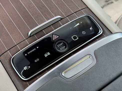 Used 2023 Mercedes-Benz EQS 580 4MATIC Sedan image 33