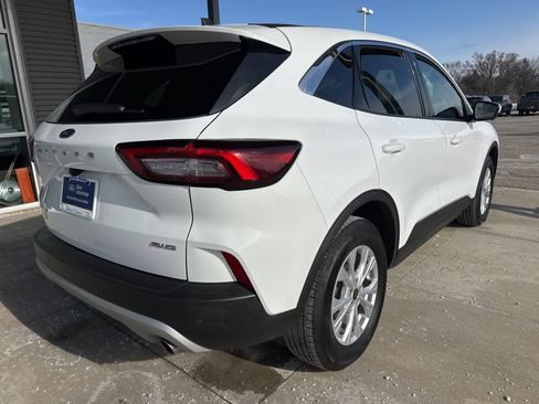 Certified 2024 Ford Escape Active w/ Tech Pack #2 image 8