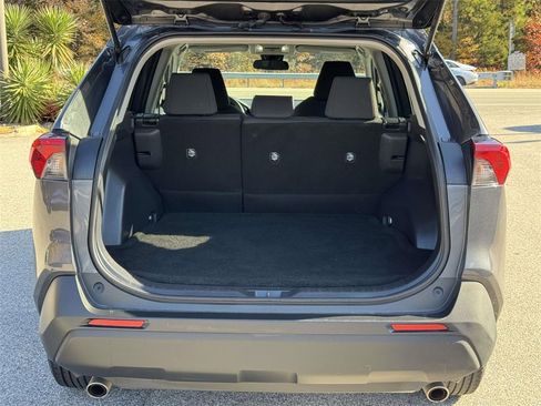 Used 2023 Toyota RAV4 LE image 15