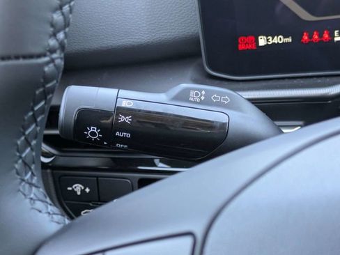 New 2026 Kia Sportage SX FWD image 30