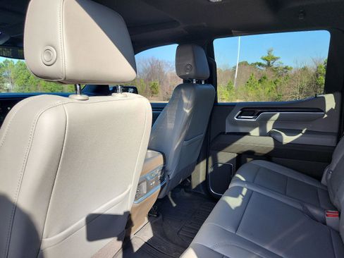 Used 2022 GMC Sierra 1500 SLT w/ SLT Premium Plus Package image 15