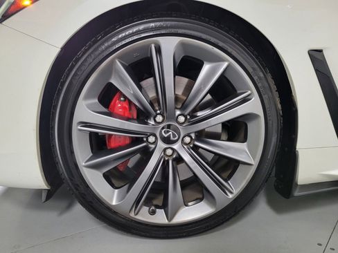 Used 2022 INFINITI Q60 Red Sport 400 image 11