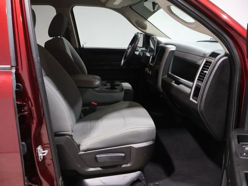 Used 2019 RAM 1500 Express w/ Express Value Package image 23