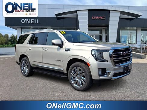 Certified 2021 GMC Yukon SLT w/ SLT Premium Package AWD/4WD image 1